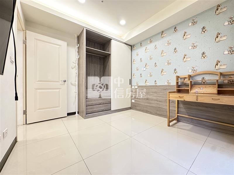 過嶺商圈宜誠耀大坪數3+1房車房屋室內格局與周邊環境