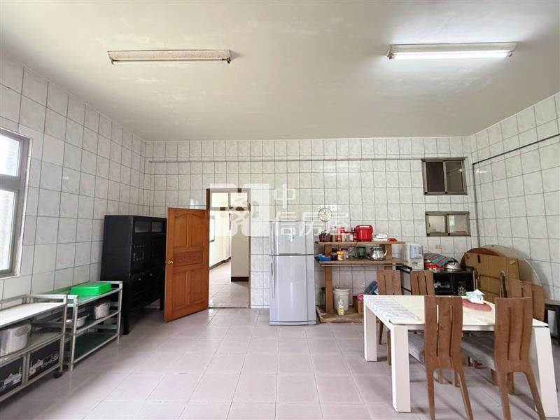 中壢七米面寬大地坪透天房屋室內格局與周邊環境