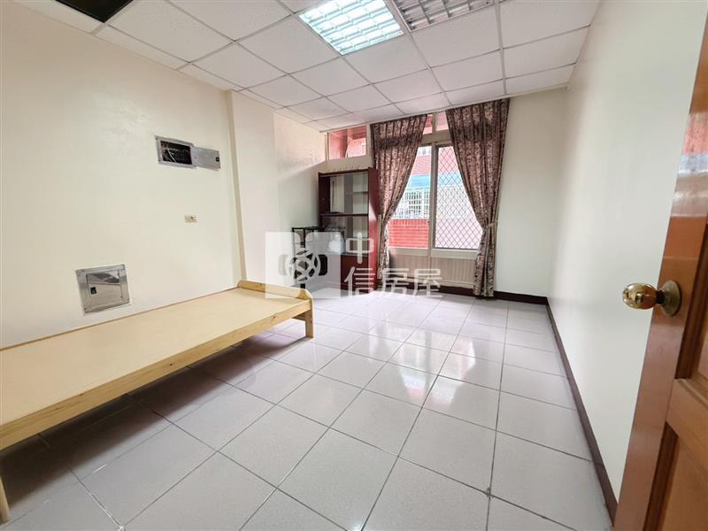 中壢七米面寬大地坪透天房屋室內格局與周邊環境