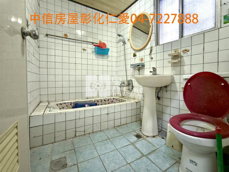 大竹國小旁透天房屋室內格局與周邊環境