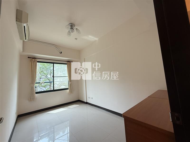 大鵬新城美3房房屋室內格局與周邊環境