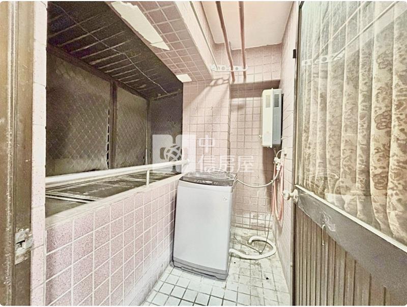 川普皇家三房美廈房屋室內格局與周邊環境