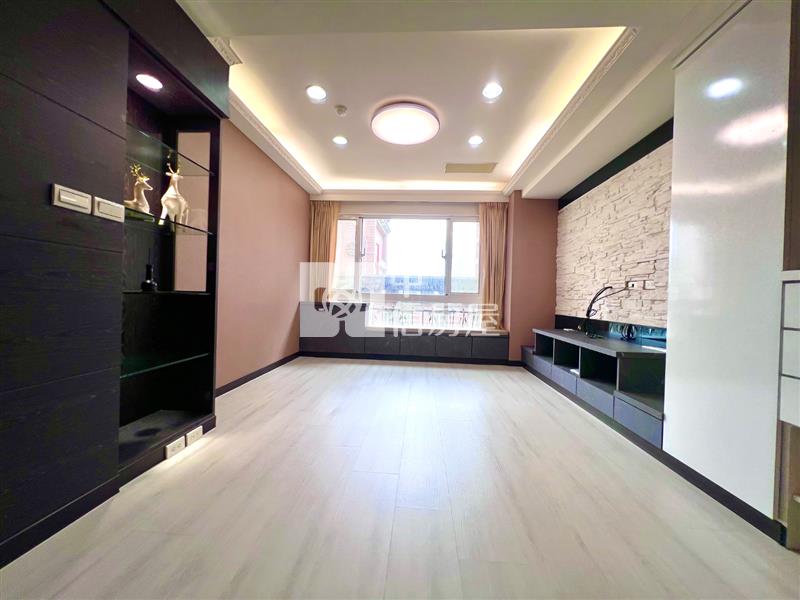 法國之星裝潢2房車房屋室內格局與周邊環境