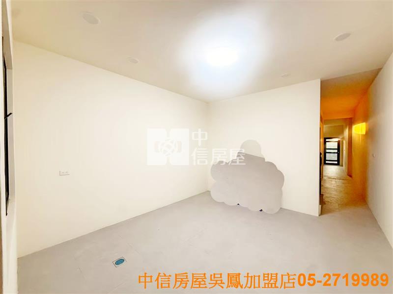 民雄TOYOTA漂亮車庫美別墅房屋室內格局與周邊環境