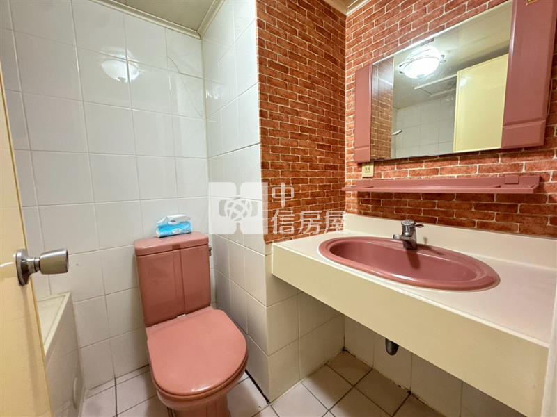 【溫布頓花園名廈】北屯兒童公園旁｜捷運生活圈 美格局！漂亮三房+車位房屋室內格局與周邊環境