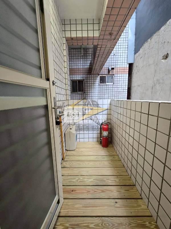 【星鑽】近SOGO忠福商圈全新裝潢2房房屋室內格局與周邊環境