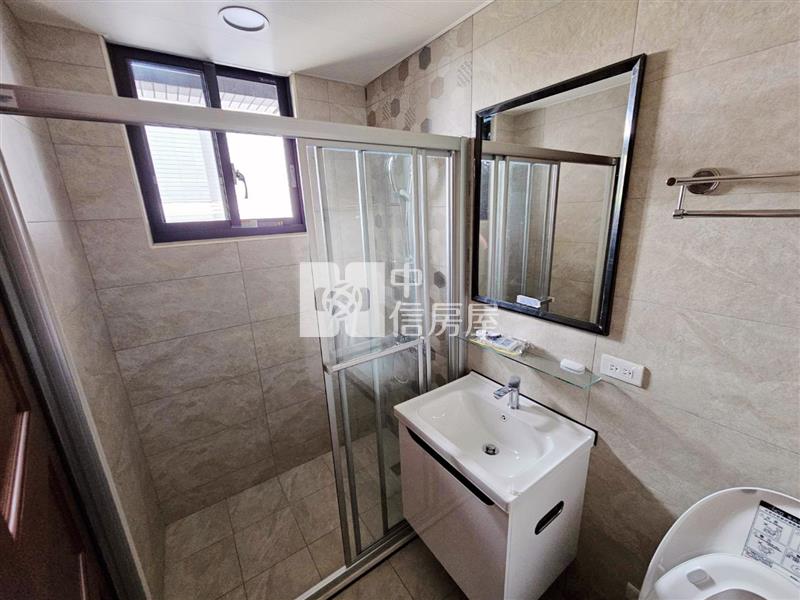 大園全新五房車別墅房屋室內格局與周邊環境