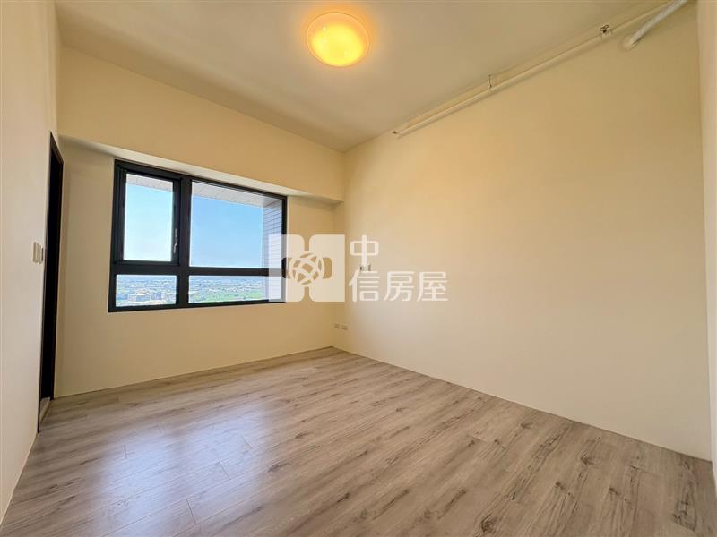 十五期潛力無限高樓層三房平車視野戶房屋室內格局與周邊環境