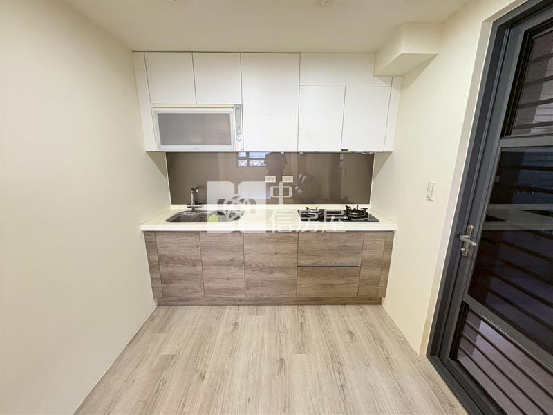 十五期潛力無限高樓層三房平車視野戶房屋室內格局與周邊環境