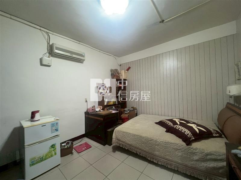 勤益中山商圈店面房屋室內格局與周邊環境