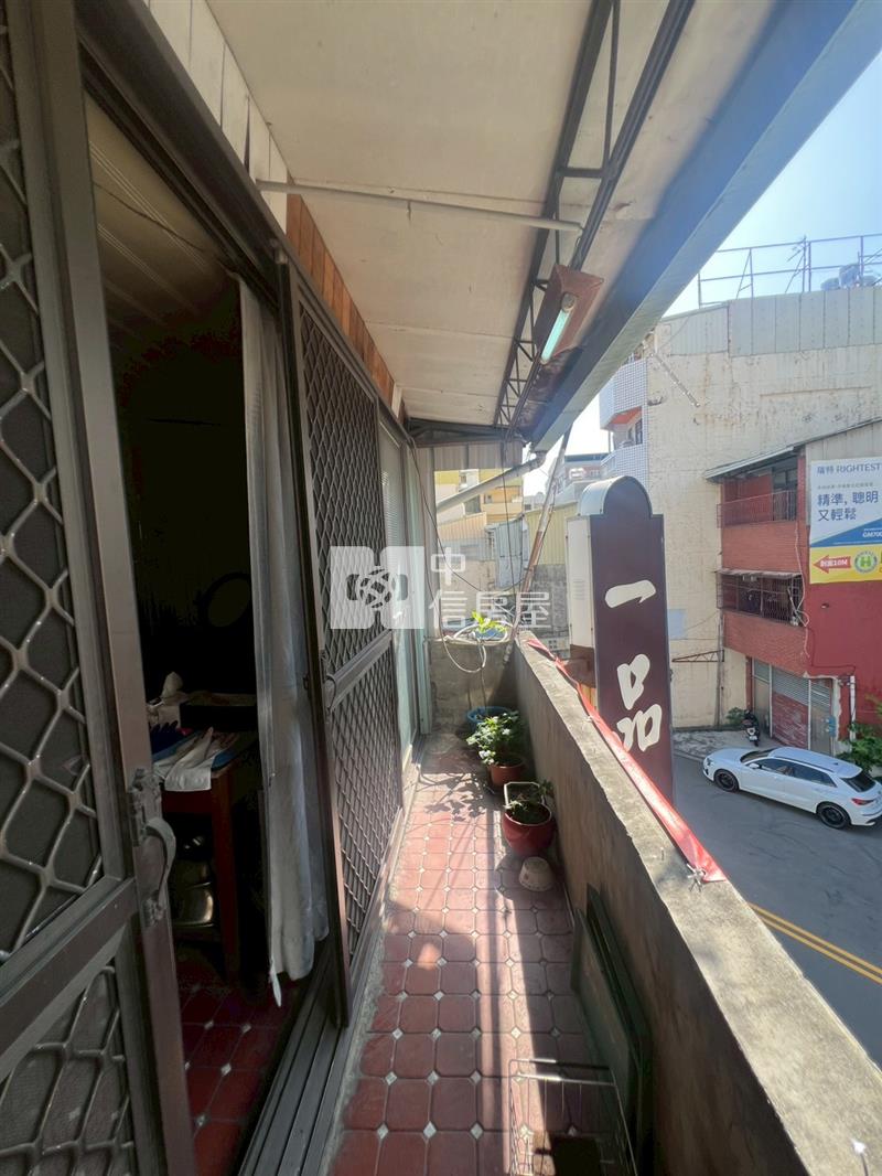 勤益中山商圈店面房屋室內格局與周邊環境