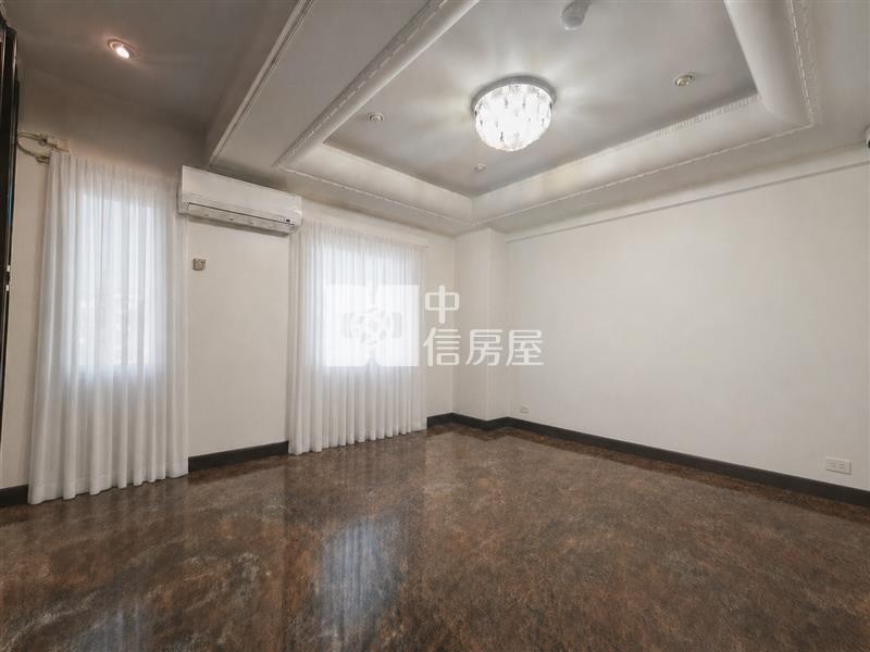 興安旅順視野大三房雙平車房屋室內格局與周邊環境