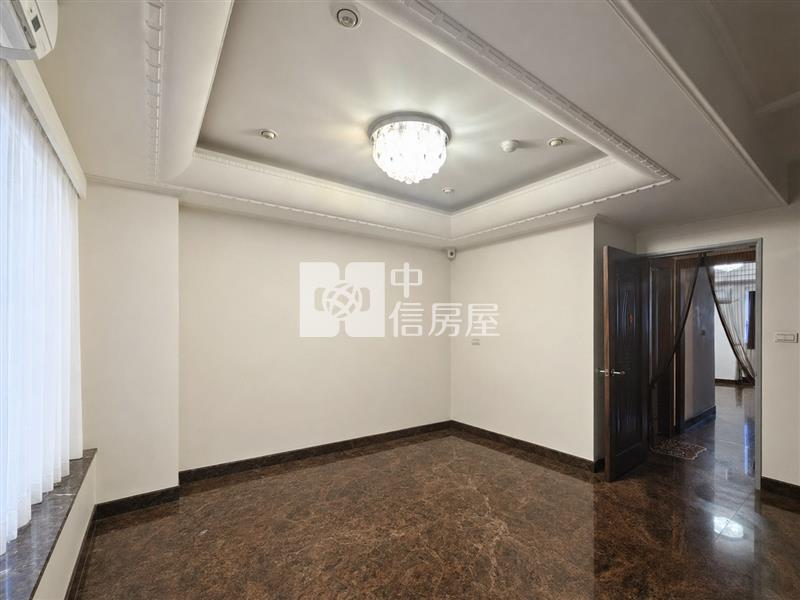 興安旅順視野大三房雙平車房屋室內格局與周邊環境