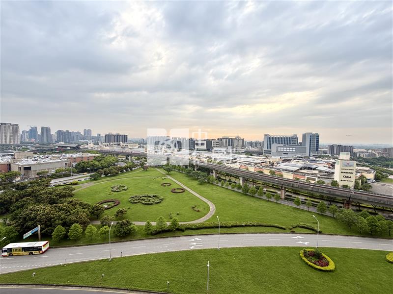 【神馬】(專任)A18青埔高鐵喜徠登3改2房車房屋室內格局與周邊環境