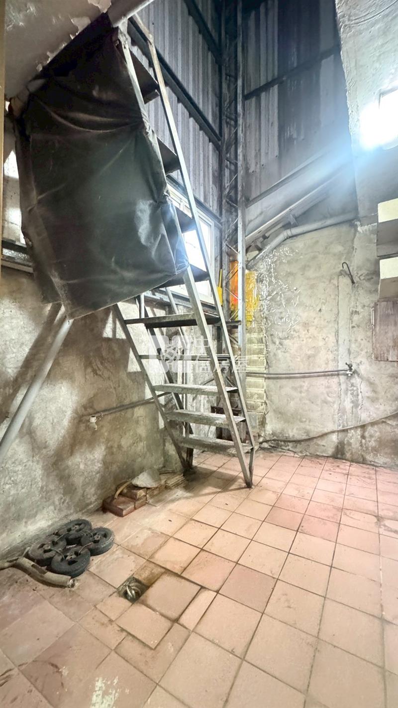 斗六市區旁平房房屋室內格局與周邊環境