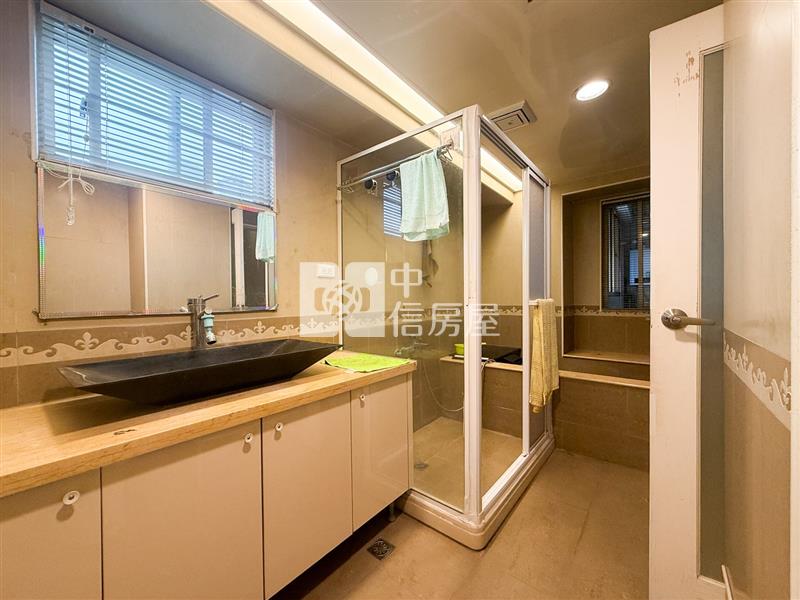 日昇大道大衛浴三房房屋室內格局與周邊環境