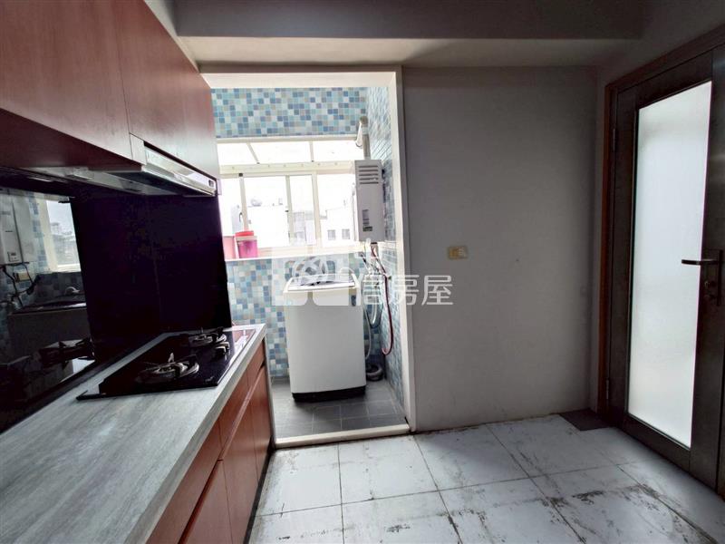 花蓮站前雙龍優質華廈房屋室內格局與周邊環境