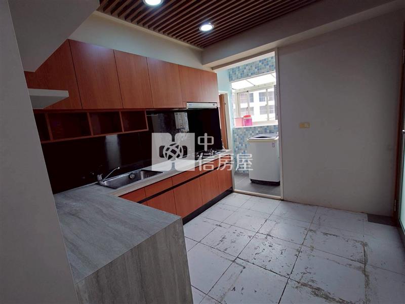 花蓮站前雙龍優質華廈房屋室內格局與周邊環境