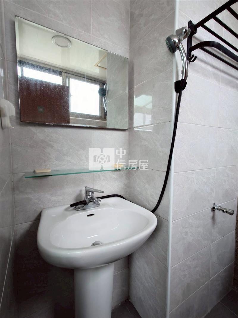 花蓮站前雙龍優質華廈房屋室內格局與周邊環境