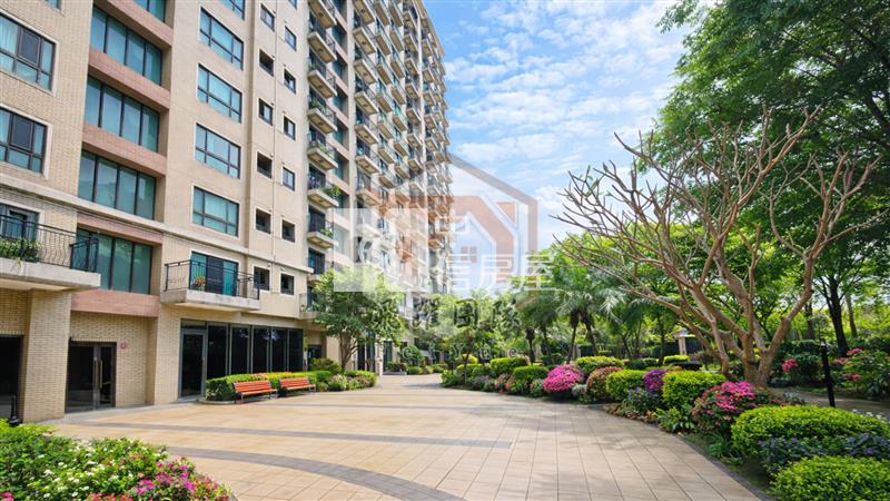 專任未來平鎮車站景觀三房車房屋室內格局與周邊環境