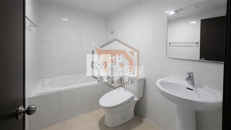 專任未來平鎮車站景觀三房車房屋室內格局與周邊環境