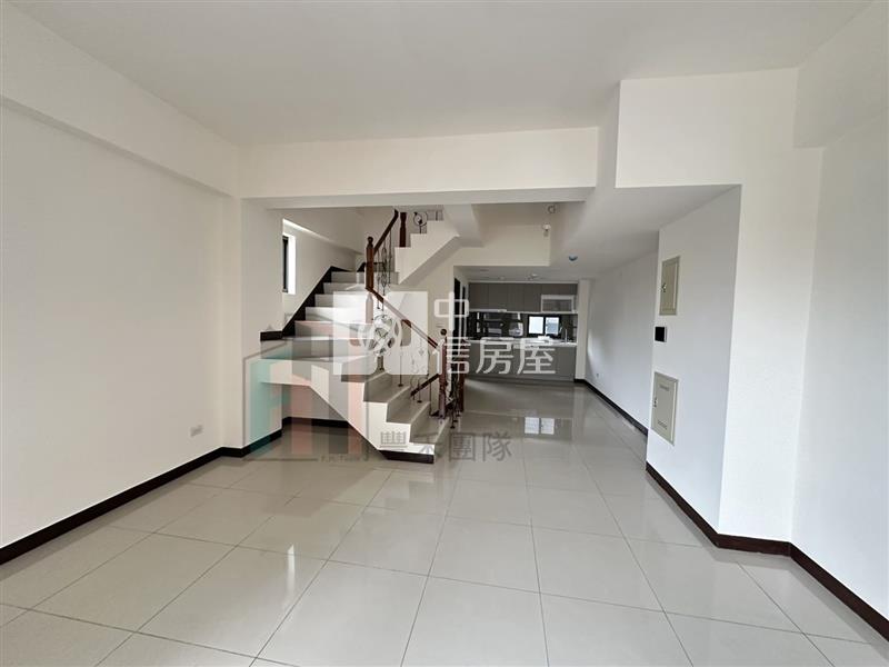 【豐禾】大園高誠君璽全新美別墅房屋室內格局與周邊環境