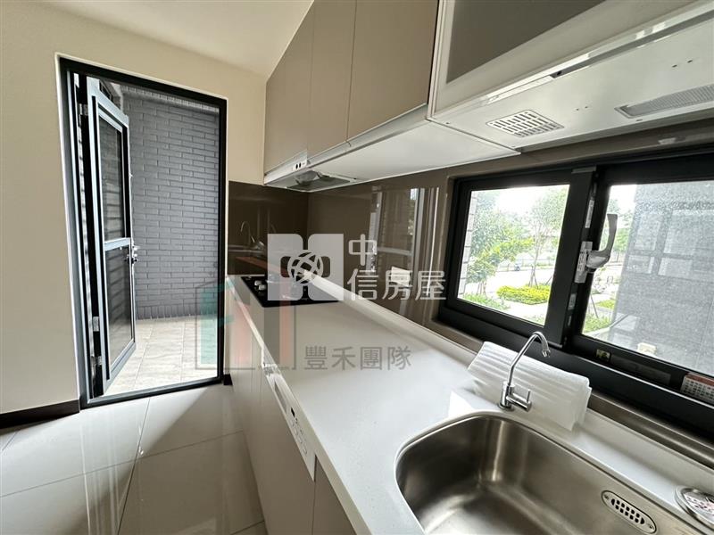 【豐禾】大園高誠君璽全新美別墅房屋室內格局與周邊環境