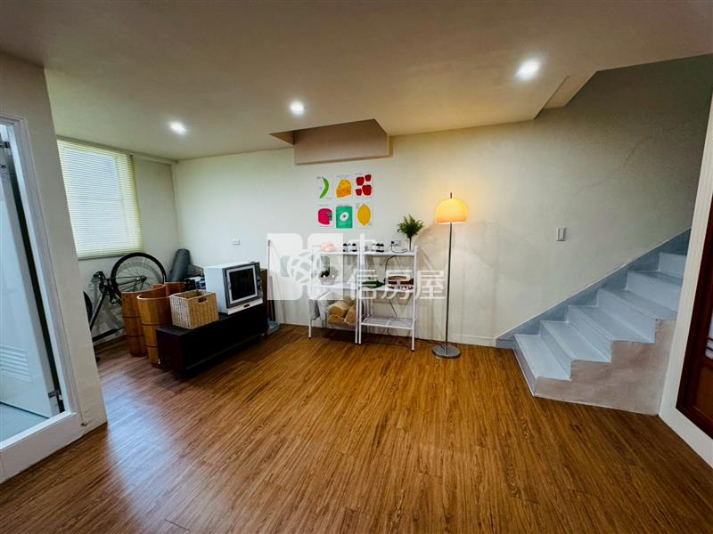 平鎮獅子林收租透店房屋室內格局與周邊環境