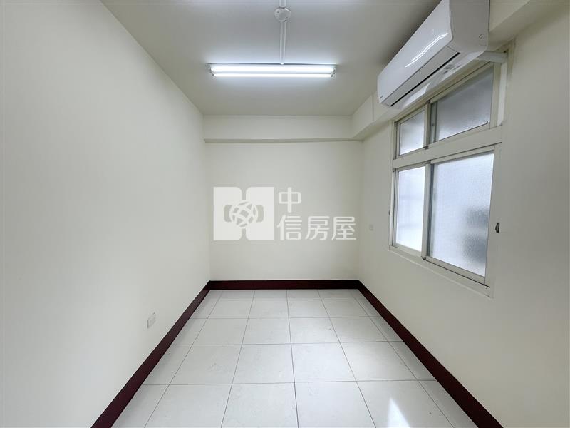 東區低總價三房平車房屋室內格局與周邊環境