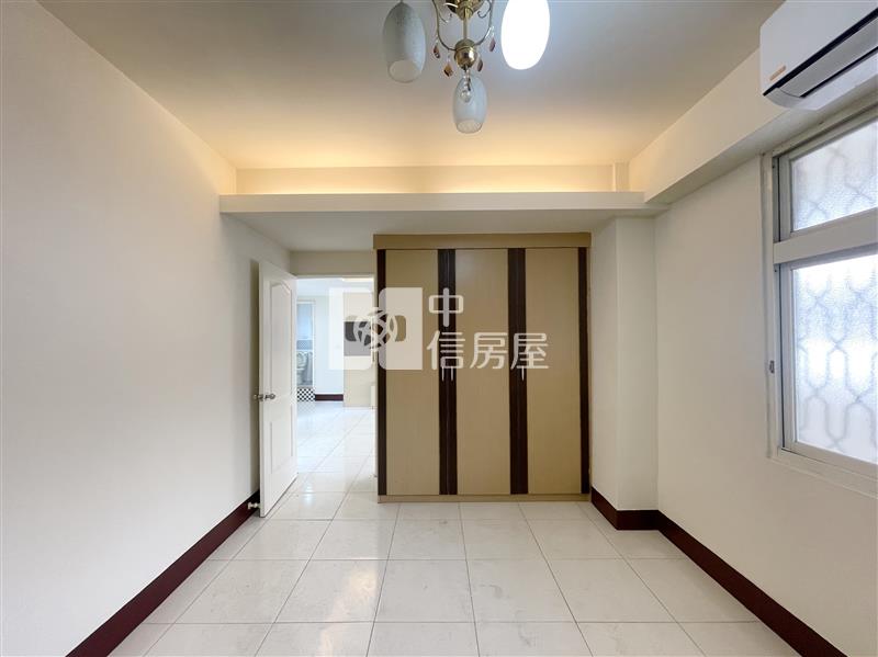 東區低總價三房平車房屋室內格局與周邊環境