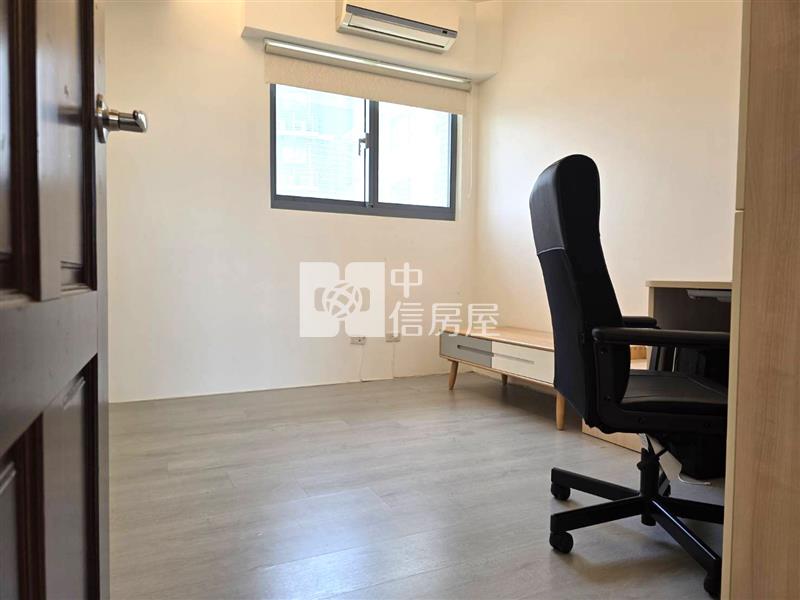 【奔馳】人文學院~3房車房屋室內格局與周邊環境