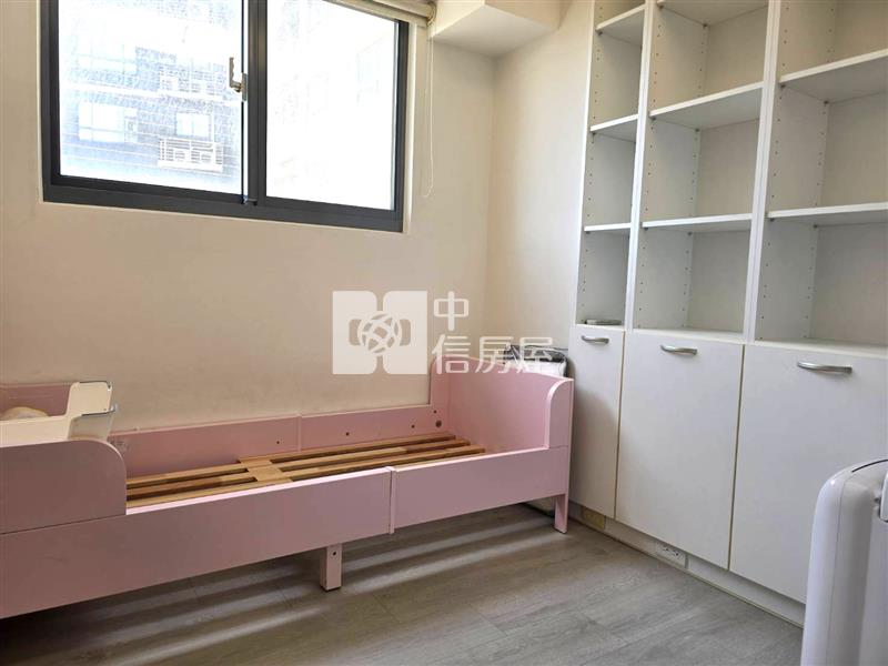 【奔馳】人文學院~3房車房屋室內格局與周邊環境