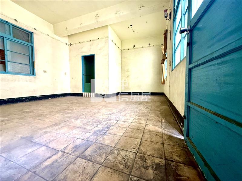 龍潭804旁大地坪透店(需整理)房屋室內格局與周邊環境