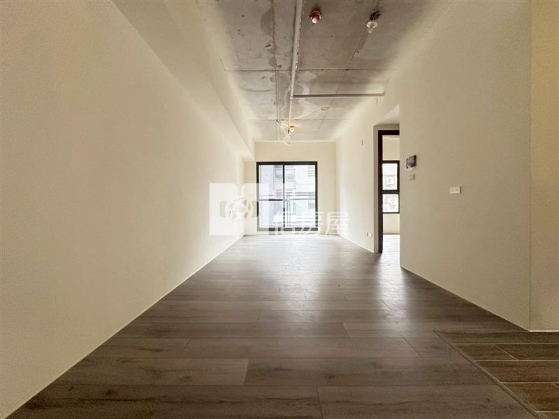 富宇上和苑最美次頂樓兩房兩衛+雙平車房屋室內格局與周邊環境