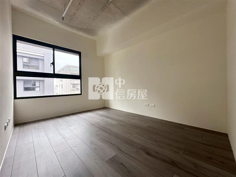 富宇上和苑最美次頂樓兩房兩衛+雙平車房屋室內格局與周邊環境