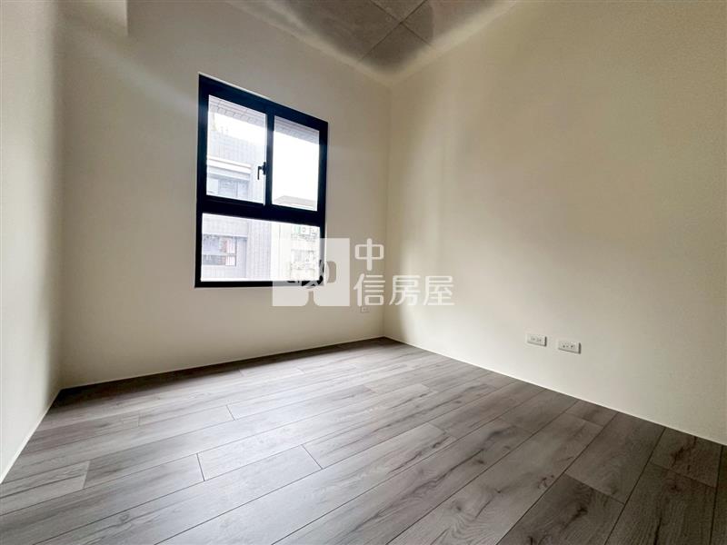 富宇上和苑最美次頂樓兩房兩衛+雙平車房屋室內格局與周邊環境