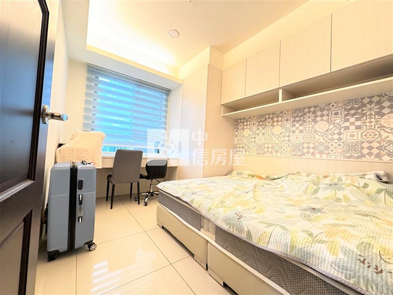 楊梅車站高級大樓4房車房屋室內格局與周邊環境