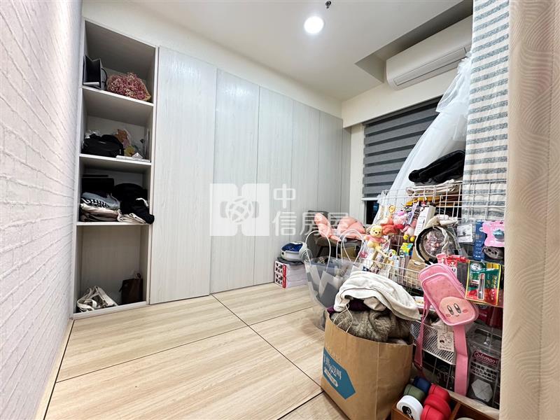 楊梅車站高級大樓4房車房屋室內格局與周邊環境