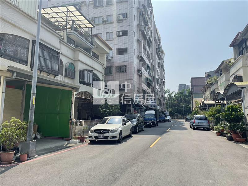 松竹國小前院停車別墅房屋室內格局與周邊環境
