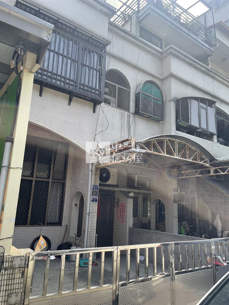 松竹國小前院停車別墅房屋室內格局與周邊環境