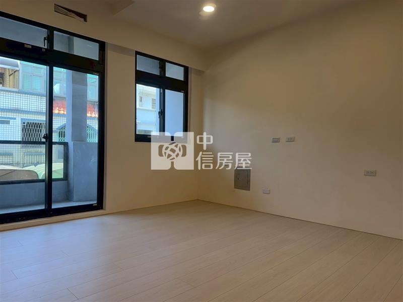 觀音濱海路整新透天房屋室內格局與周邊環境