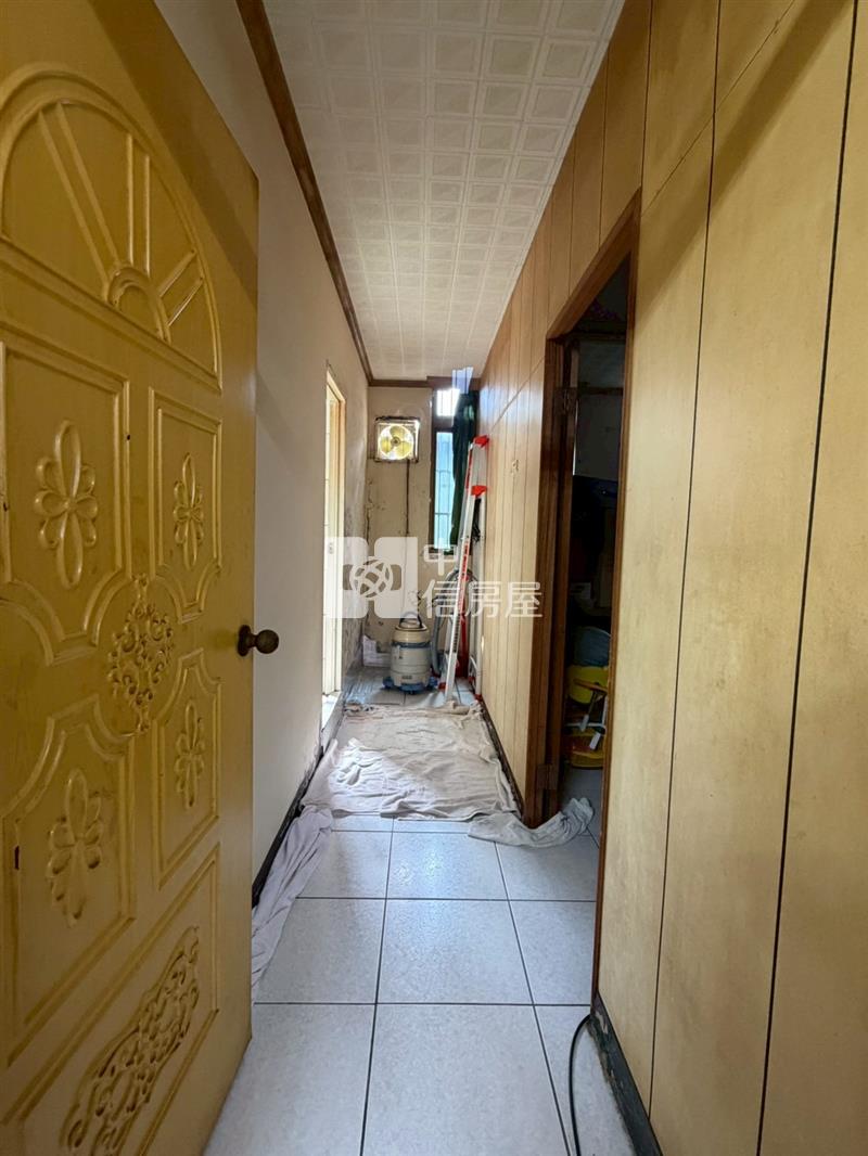 山仔頂麥當勞大面寬透天房屋室內格局與周邊環境