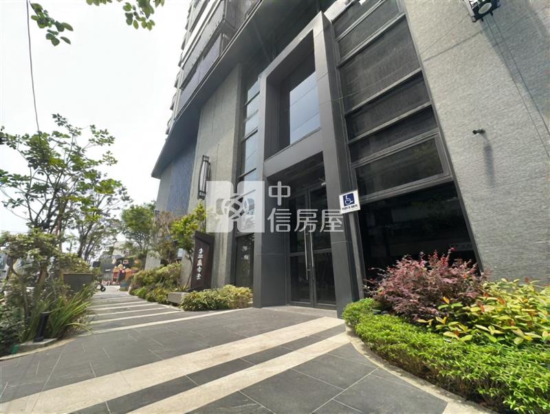 大里一期商業區企業級電梯店面房屋室內格局與周邊環境