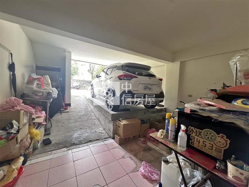 平鎮家樂福旁美裝潢車庫別墅房屋室內格局與周邊環境