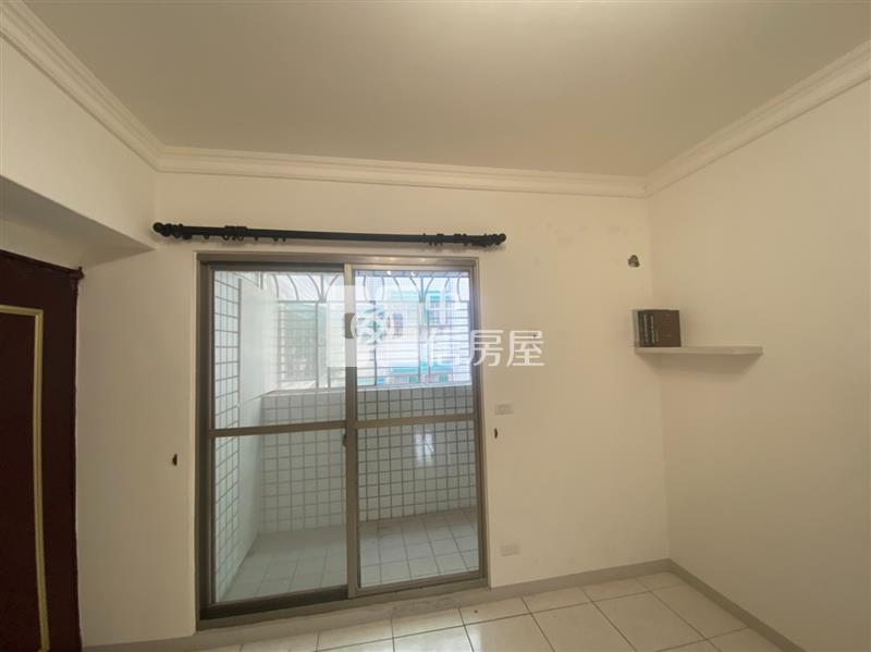 桃園巴黎世家3房房屋室內格局與周邊環境