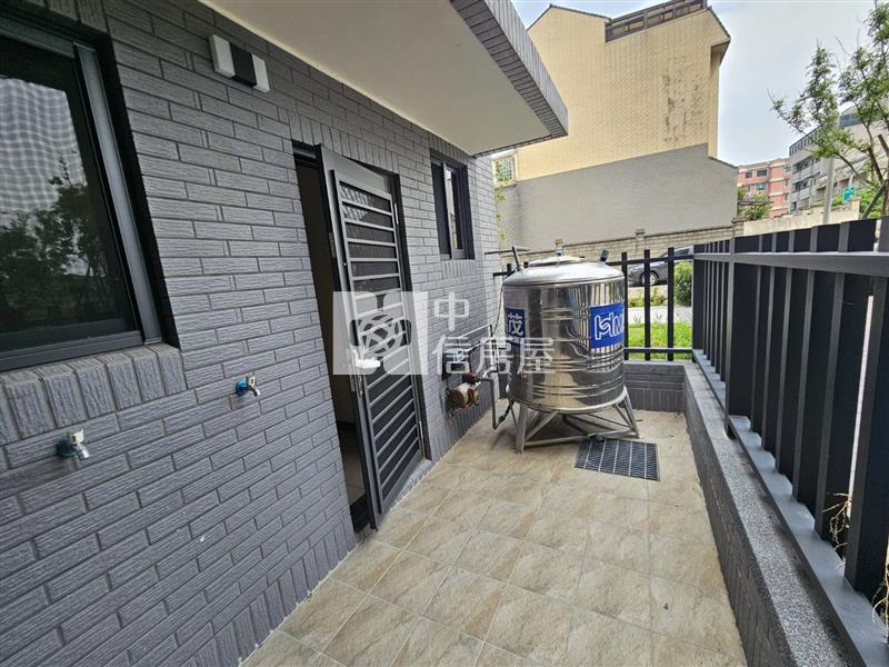 客運園區全新社區透天五房車房屋室內格局與周邊環境