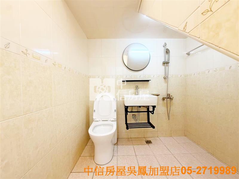 民生社區田字型透天房屋室內格局與周邊環境