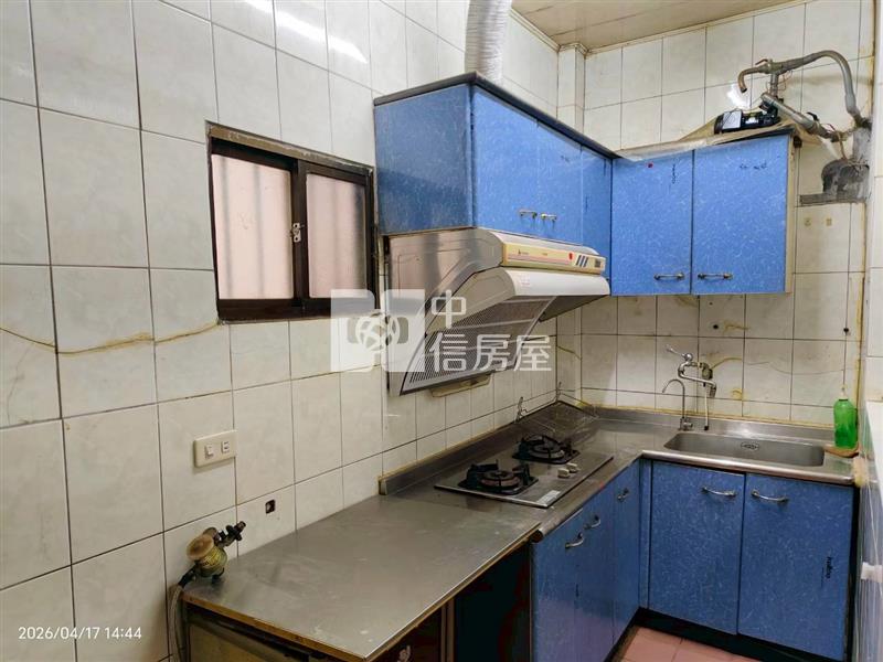 埤頭中和國小旁車庫別墅房屋室內格局與周邊環境