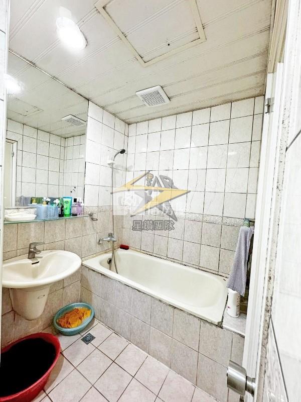 【星鑽】(專委)☆星光市☆正學區低公設3房車房屋室內格局與周邊環境