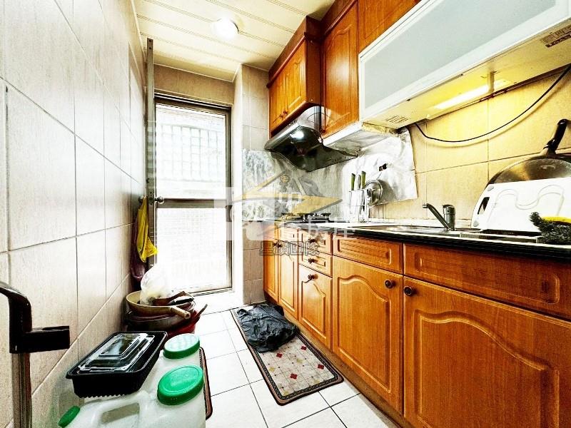 【星鑽】(專委)☆星光市☆正學區低公設3房車房屋室內格局與周邊環境